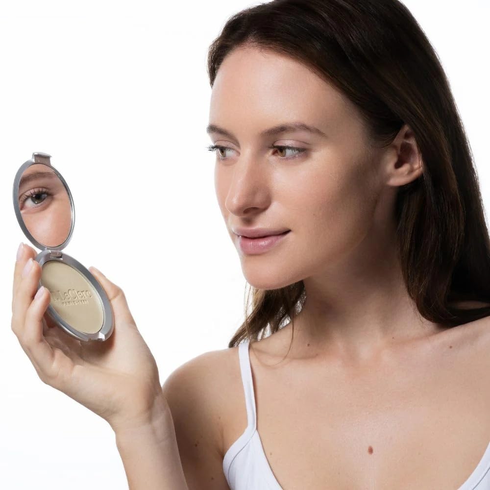 T.LeClerc Rice Compact Powder – Anti-Aging Pressed Powder with Brown Rice Ferment – Long-Lasting Natural Matte Finish – Moisturizing | Non-Comedogenic Face Powder (UNIVERSELLE, 9G)