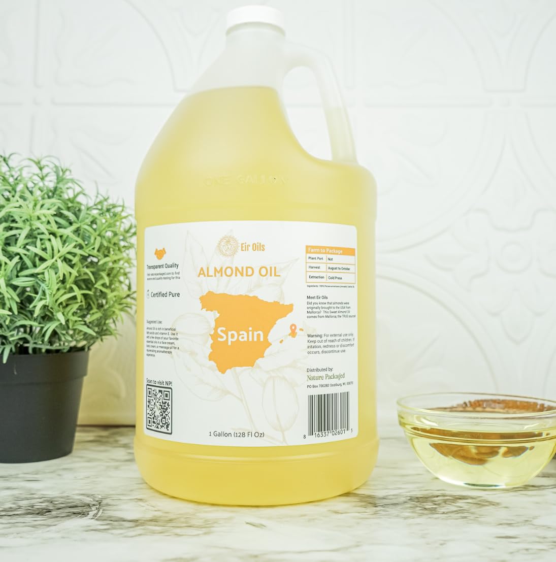 Sweet Almond Oil (16 oz) - for Skin and Hair - Carrier Oil for Essential Oils Mixing - From EIR Oils' Farm in Mallorca, Spain - 1 Pack