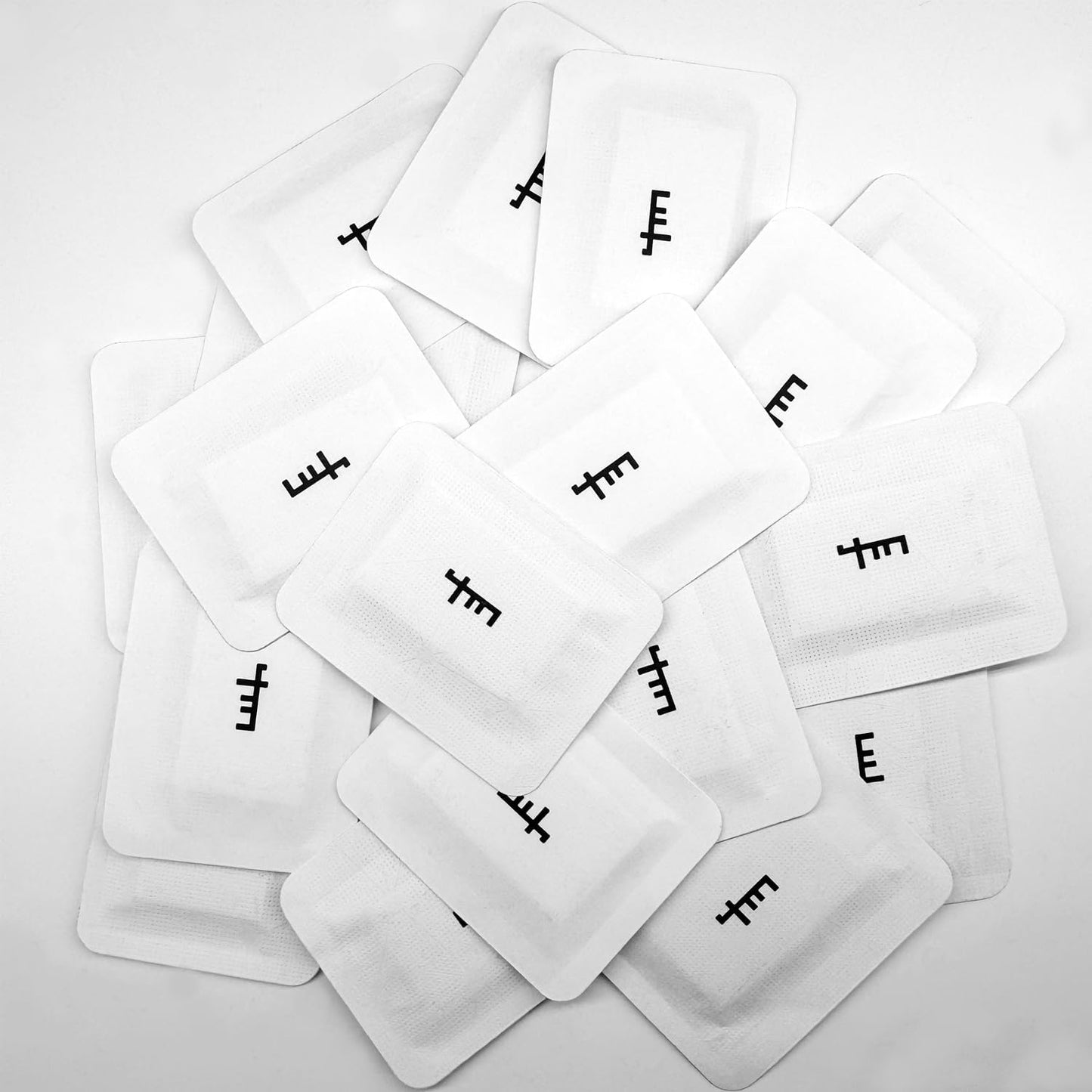 Amber Vetiver Scented Sachets, Subtle Woody Aroma Odor Remover and Freshener for Shoes, Closets, Drawers, Car Interiors, and Storage Totes – Pack of 20