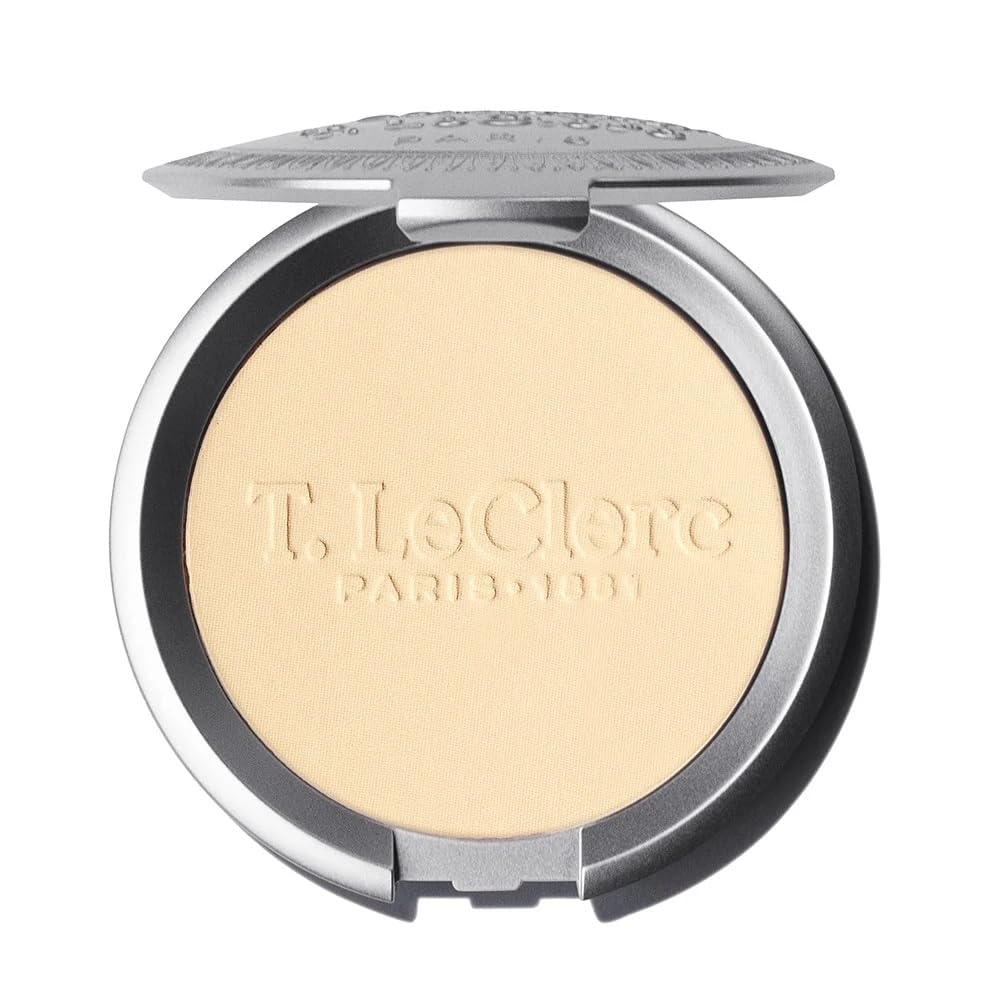 T.LeClerc Rice Compact Powder – Anti-Aging Pressed Powder with Brown Rice Ferment – Long-Lasting Natural Matte Finish – Moisturizing | Non-Comedogenic Face Powder (BANANE, 9G)