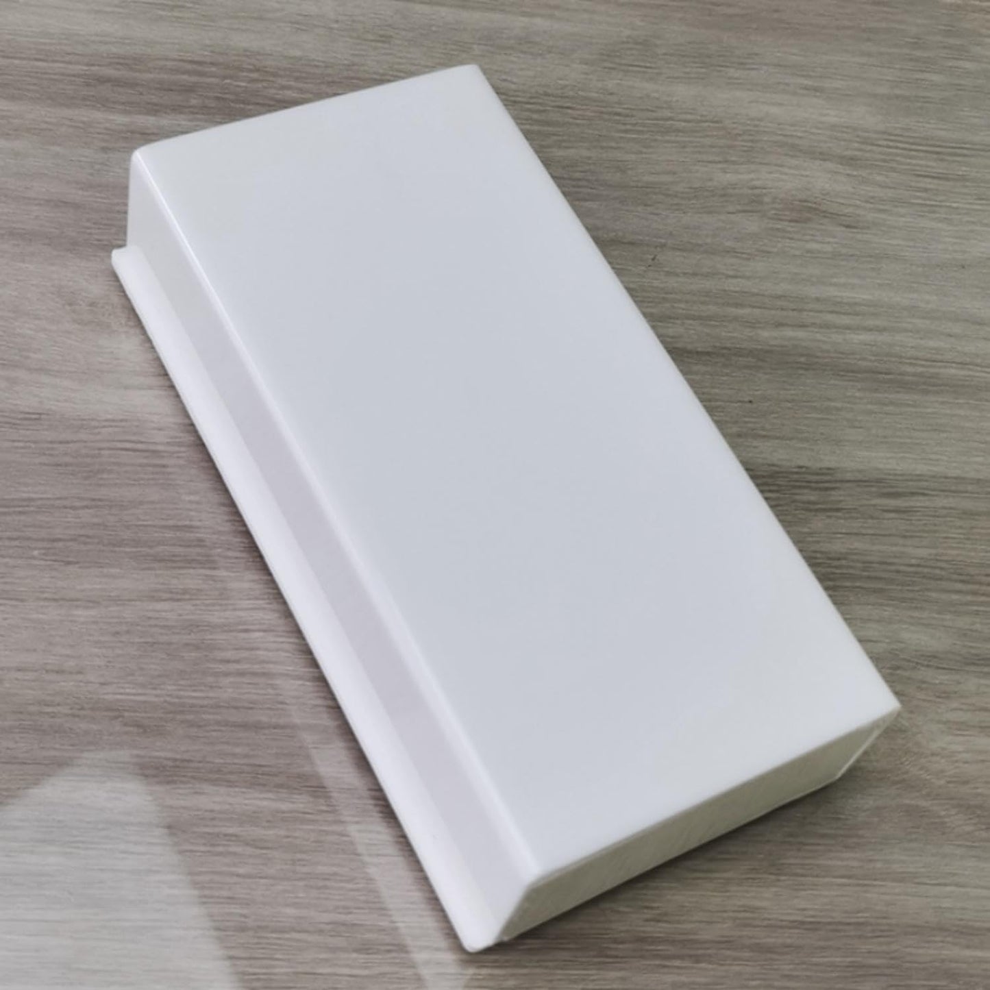 Eyelash Grafting Pallet with Cover, Dust-proof Acrylic Lash Tile holder, Eyelash Extensions Storage Gasket Pads for Beauty Artist Salon Beginners (Pure White)