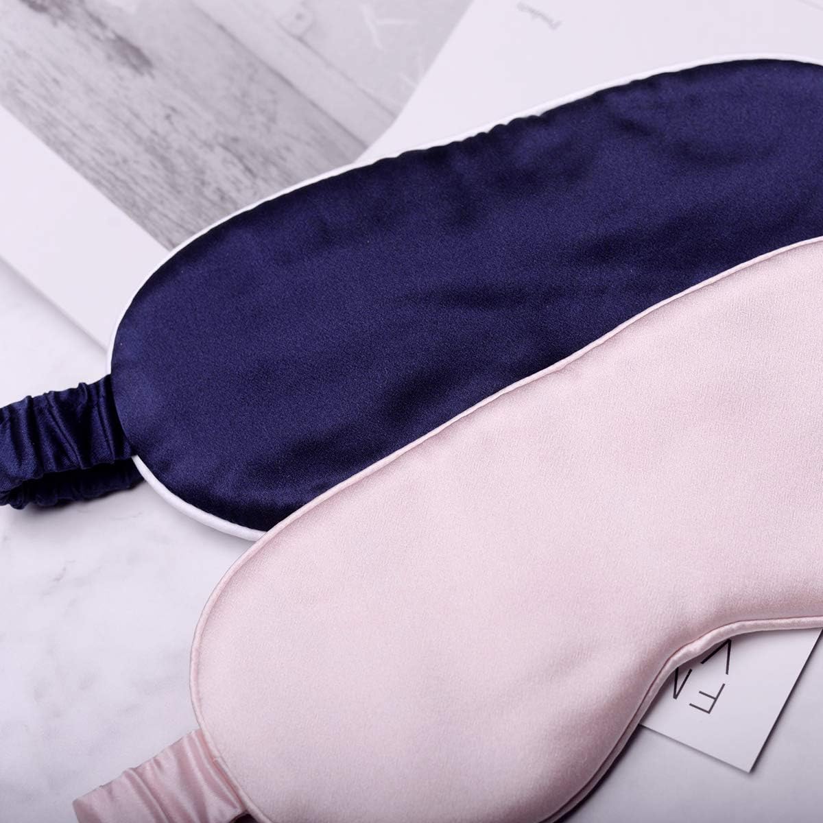 Silk Sleep Mask Light Blocking Luxury 100% Mulberry 19mm Silk Eye Mask Eye Cover Blindfold Ultra Soft Light & Comfy Anti Aging Skin Care with Travel Bag Gift Package