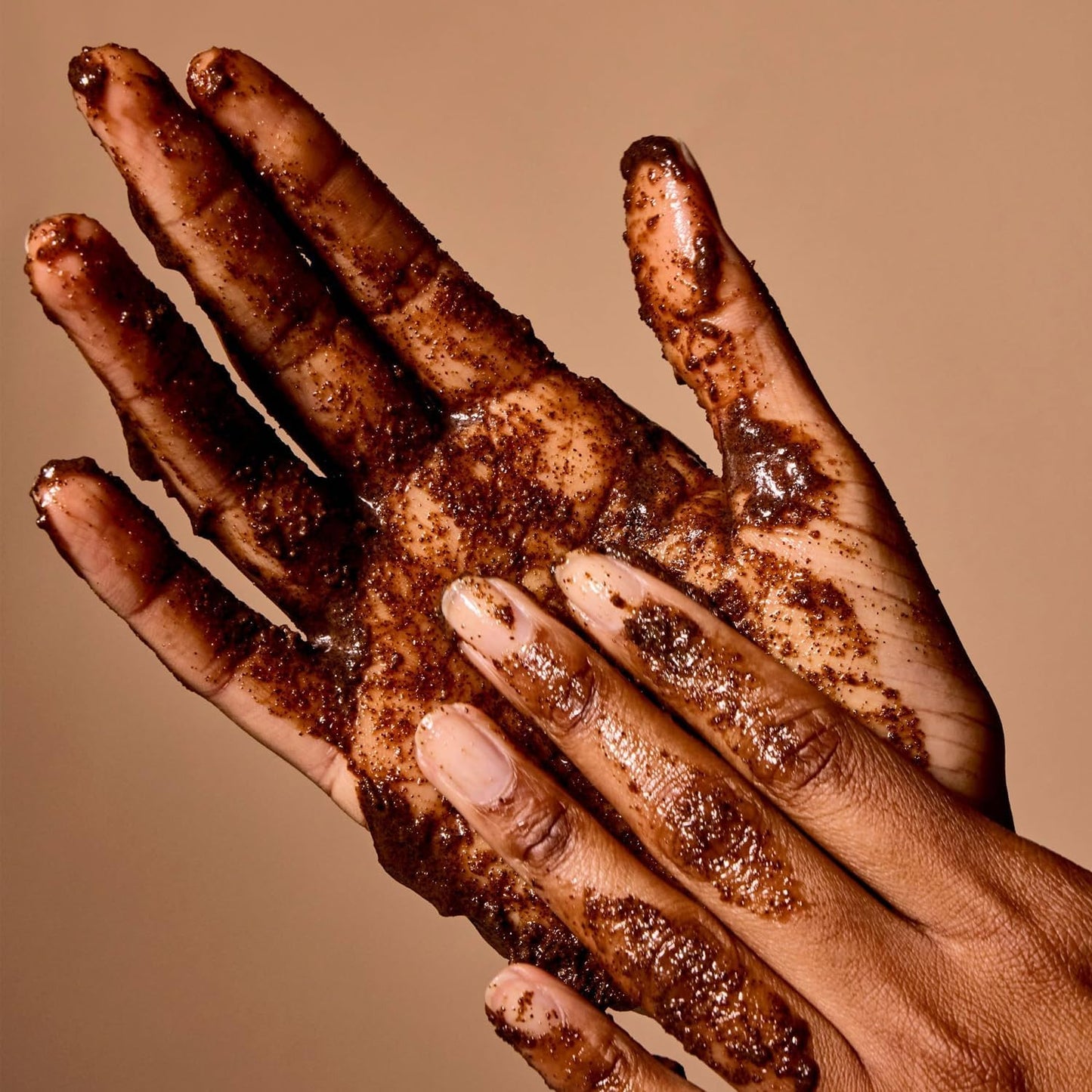 Acure Brightening Body Scrub - Exfoliating Body Scrub with Sea Salt, Scrubber for Men & Women to Smooth Sensitive Skin & Remove Dead Skin Cells, Exfoliator with Clay & Niacinamide Extract - 6 fl oz