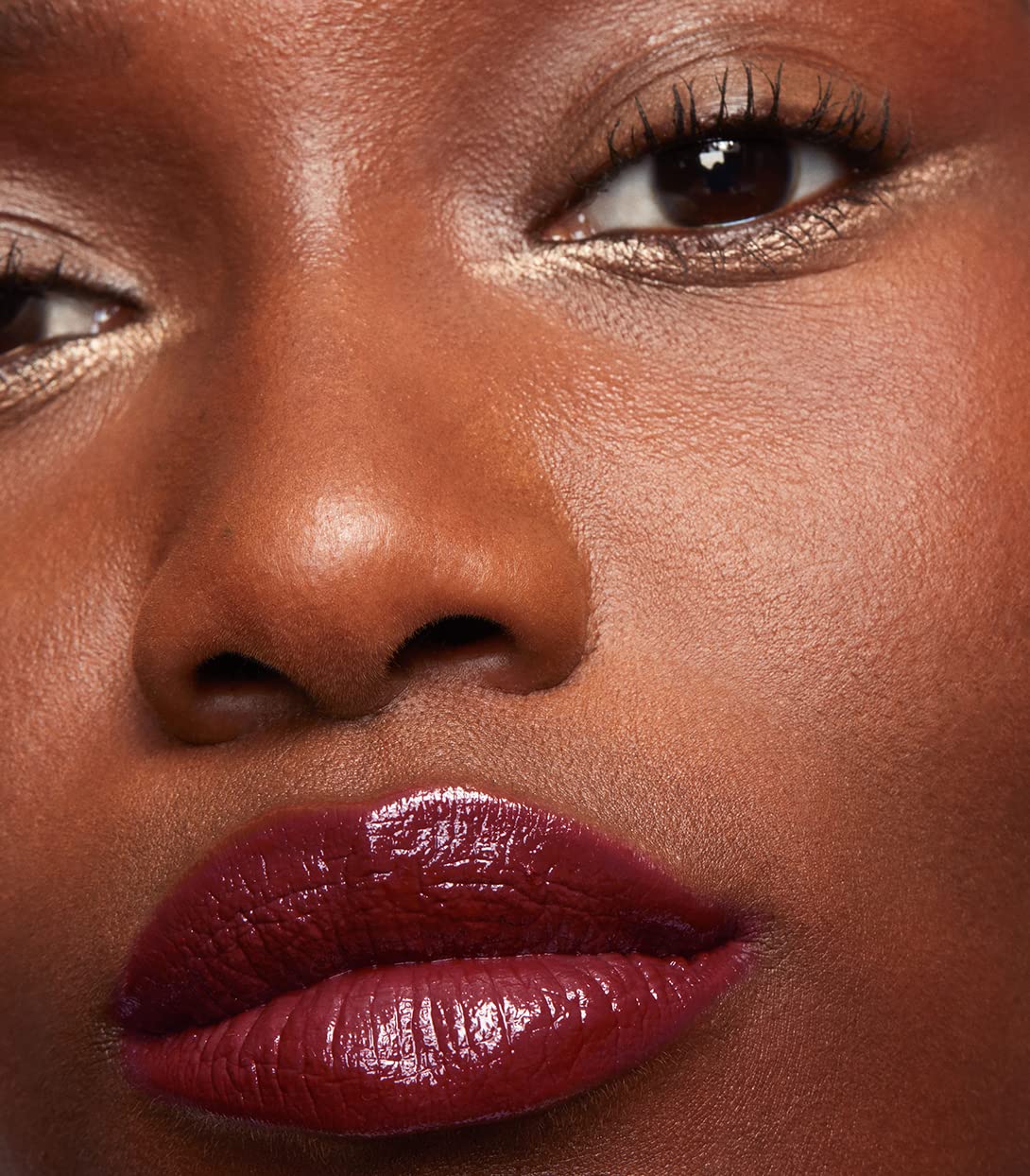 MAKE Beauty Serum Balm Intense, Hydrating Lip Gloss. Pigmented Vegan Moisturizing Lip Oil with Plumping Effect. Lip Emollient Treatment for Soft, Smooth, Shiny Lips - Shade, Berry Moon