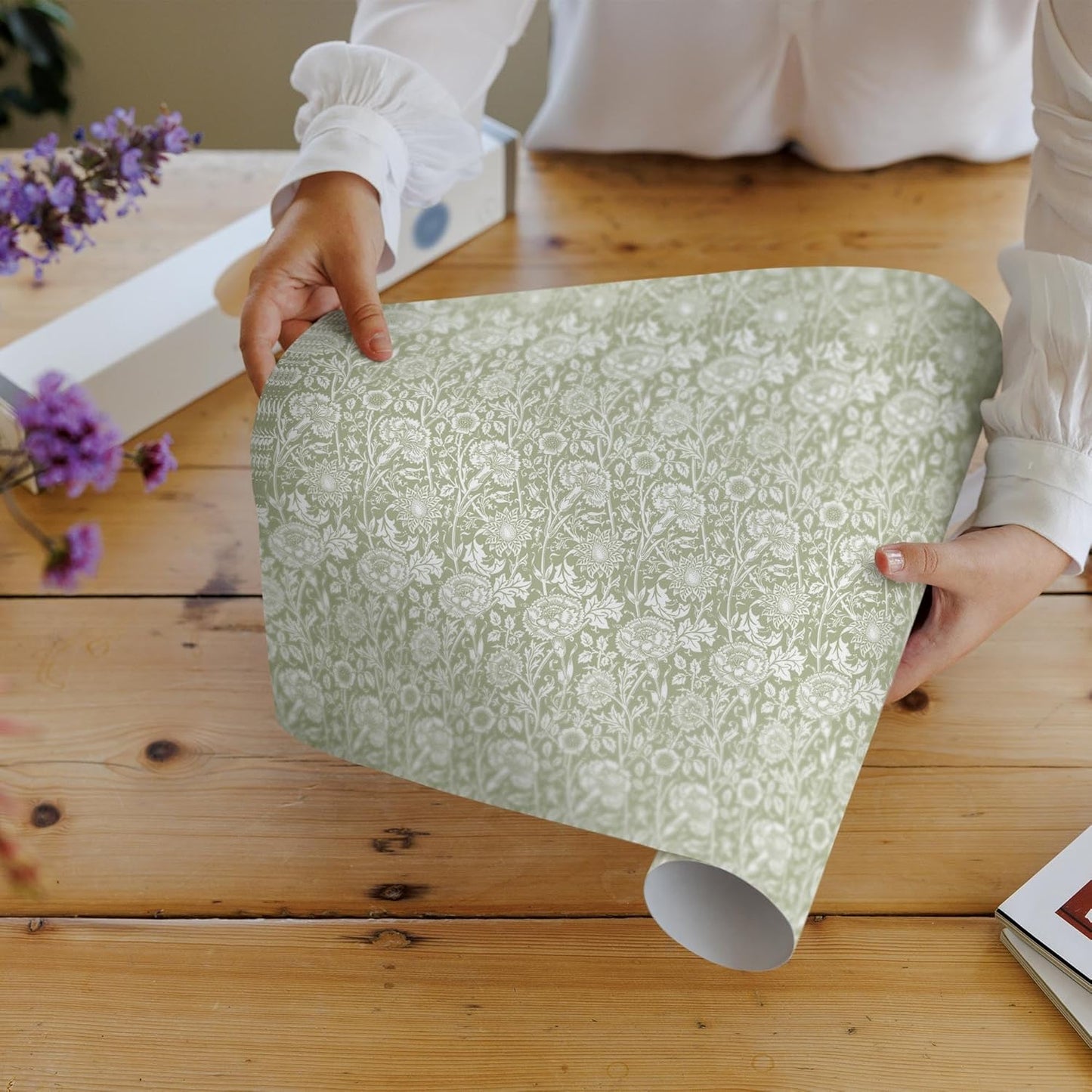 Fragrant Fresh Linen Scented Drawer Liners in a SAGE Green | William Morris Design| Pack of 5 Sheets (Folded) | Contains Essential Oils | Made in The UK