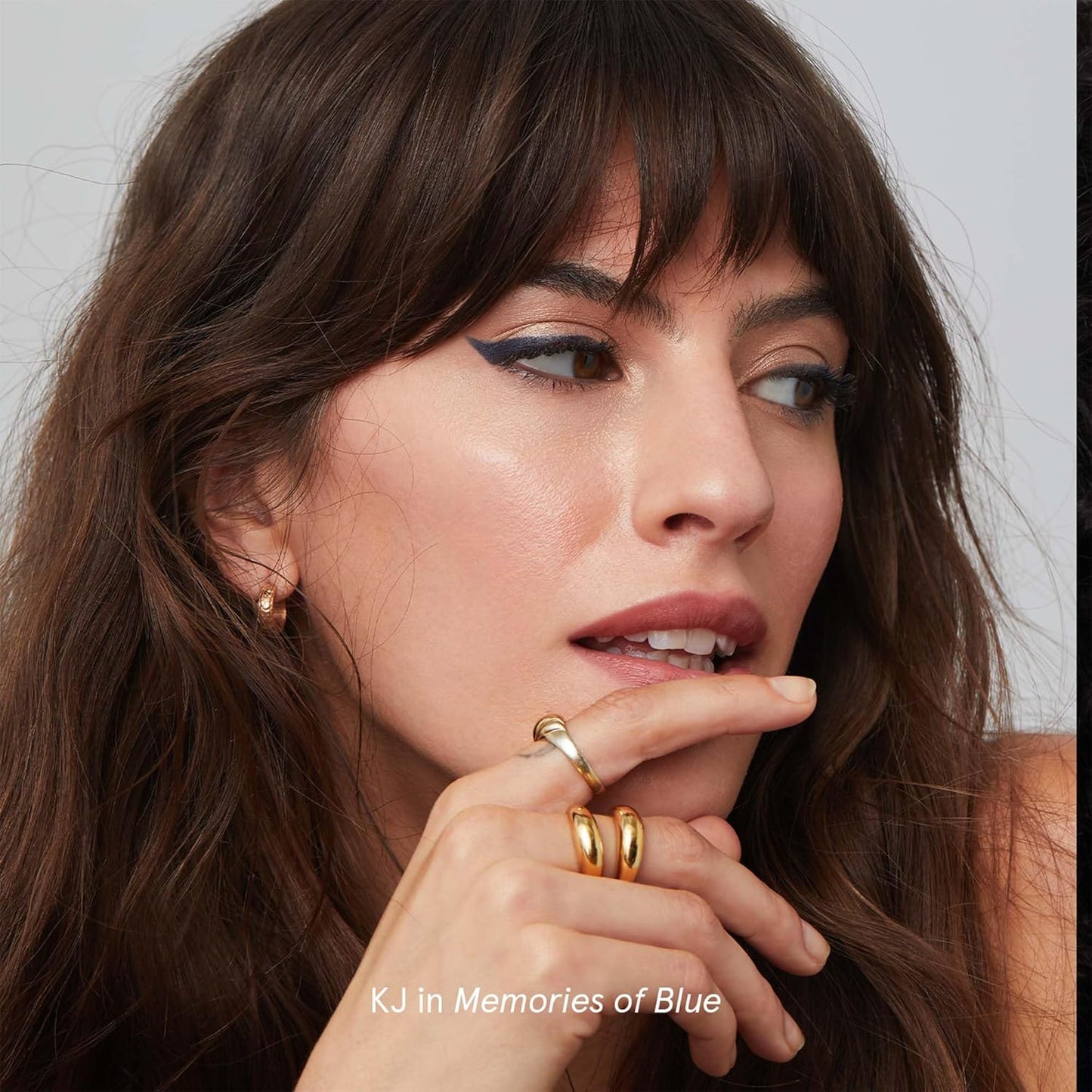 SOSHE Beauty - Waterproof Precision Eyeliner | 1.5mm Smudge-Proof Gel Liner | Easy Refills | Cruelty-Free, Certified Plastic Negative (Memories of Blue - Navy Blue)